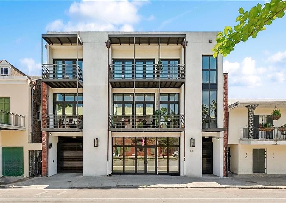 1st image of 618 N Rampart St #203