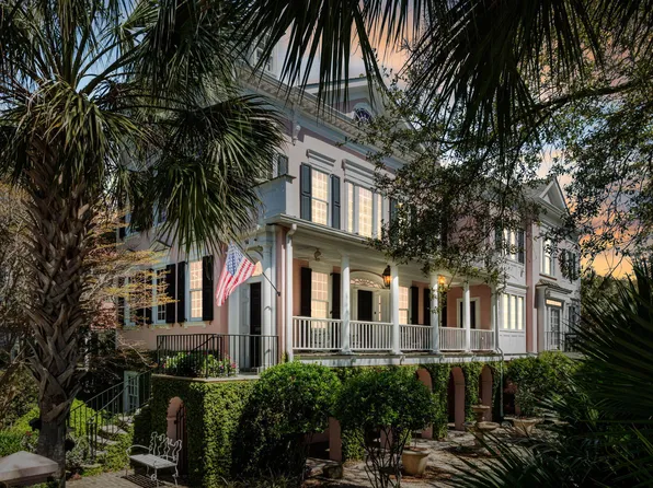 14 Greenhill St, Charleston, SC 29401