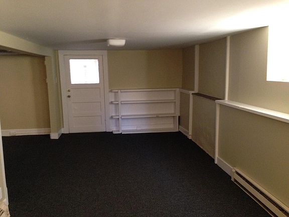 3rd image of 93 W Archer Pl