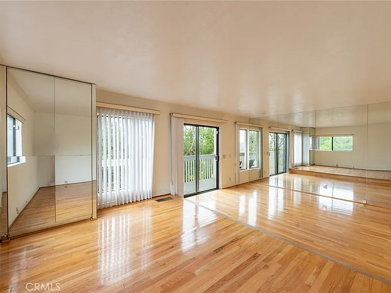 873 Mount Washington Dr — Photo 12