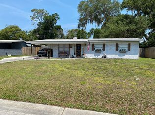 141 W Saint Johns Ter, East Palatka, FL 32131