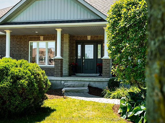 5th image of 66 Madill Dr
