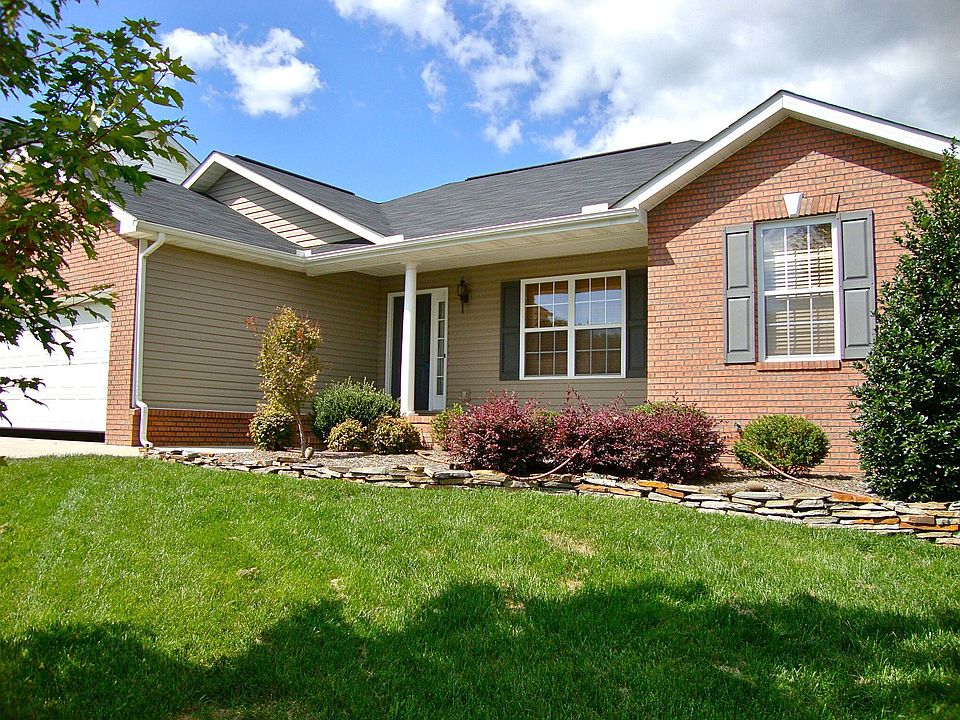 5719 Copperleaf