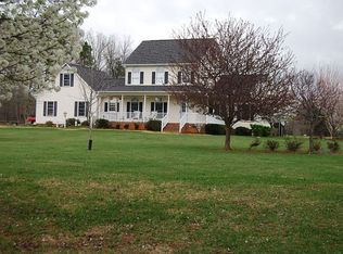 2815 Percussion Dr, Hillsborough, NC 27278