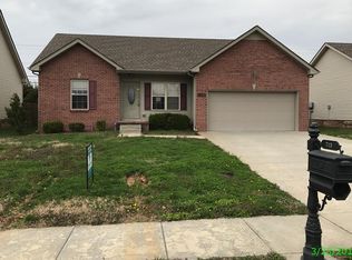 713 Foxfield Dr, Clarksville, TN 37042