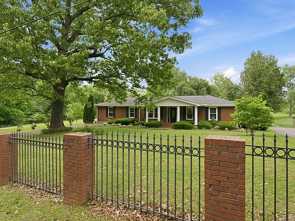 2nd image of 4449 Washington Rd