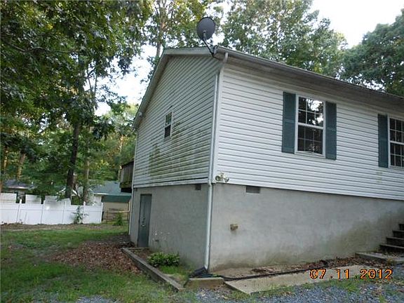 5th image of 33924 Shawnee Dr