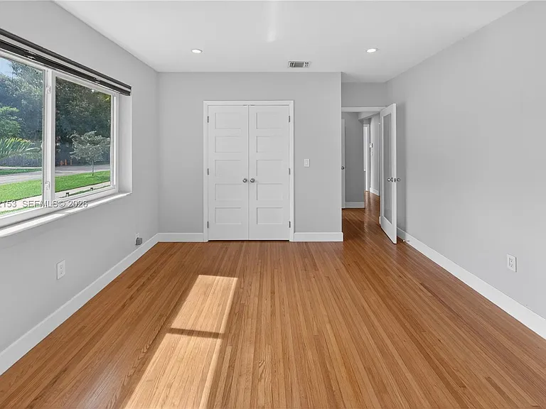 10025 NE 3rd Ave — Photo 29