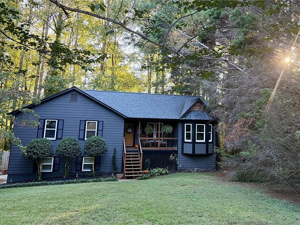 1st image of 202 Cedar Valley Ct