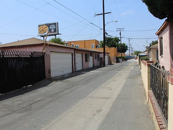 5th image of 3117 Century Blvd
