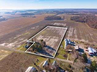 3800 Warren Woods Rd, Three Oaks, MI 49128