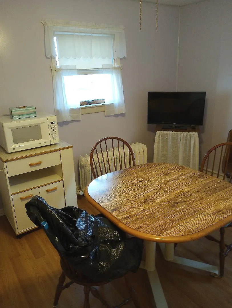 2 bed, $750 — Photo 4