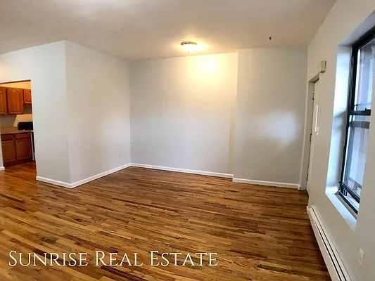 Rented by Sunrise Real Estate | media 72