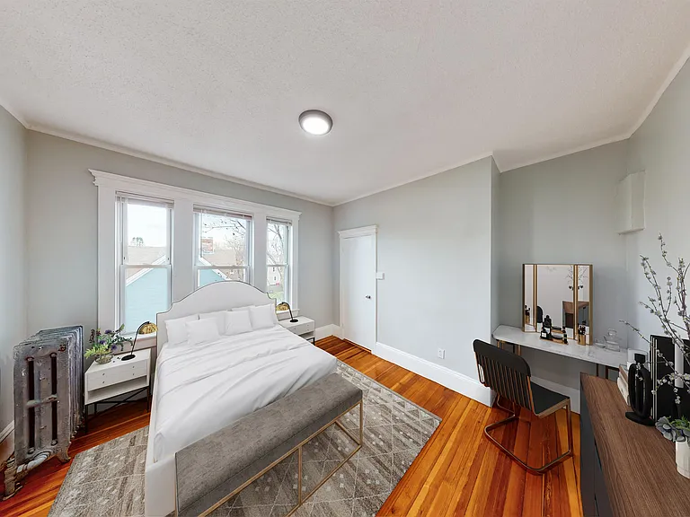 110 Howland St #3 — Photo 5