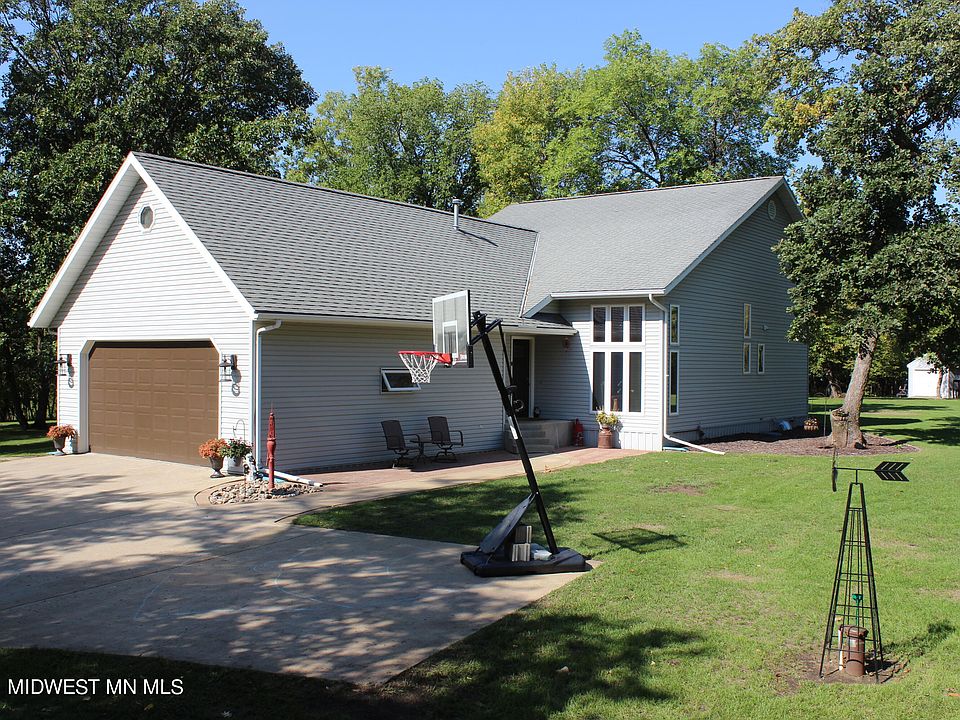 1st image of 32941 N Pickerel Dr