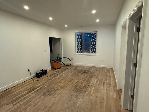 189 City Island Ave Floor 1, Bronx, NY 10464