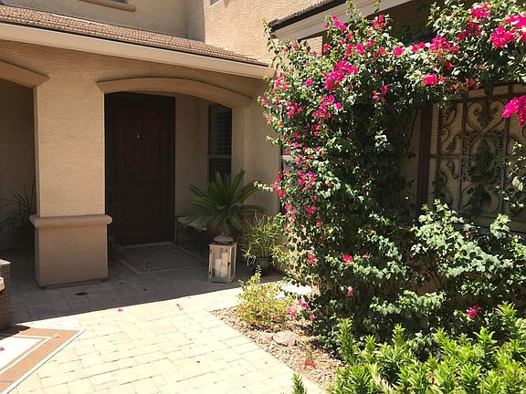 3rd image of 71 W Canyon Way