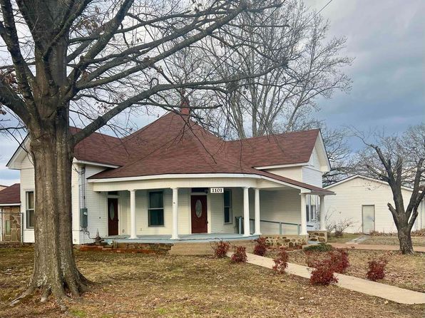 1101 Main St, Pangburn, AR 72121
