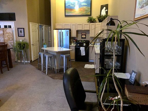 5th image of 1140 E Parkway Ave #7