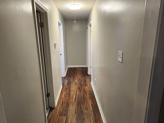 2nd image of 4765 Covington Pike