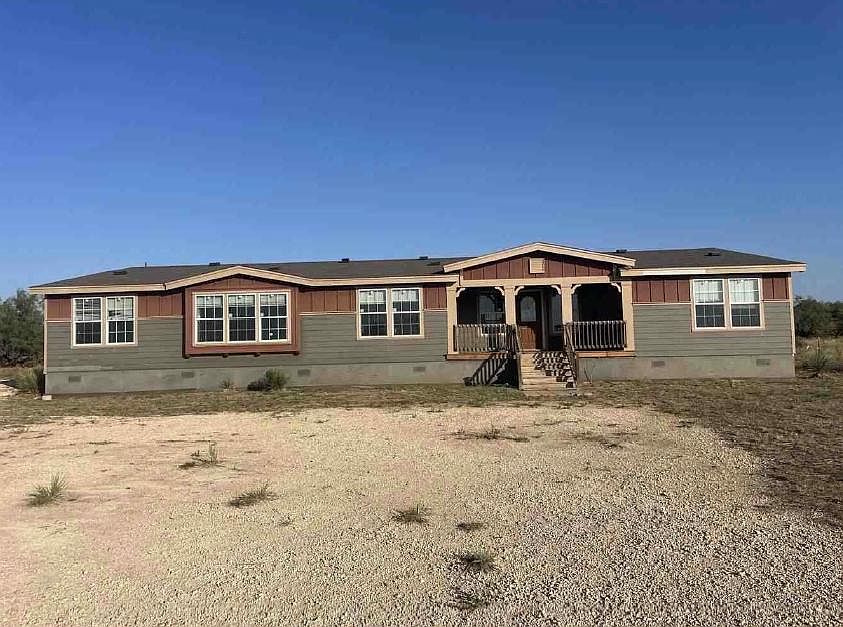 1st image of 3103 Oasis Rd