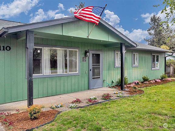 3rd image of 110 NE Kathys Drive