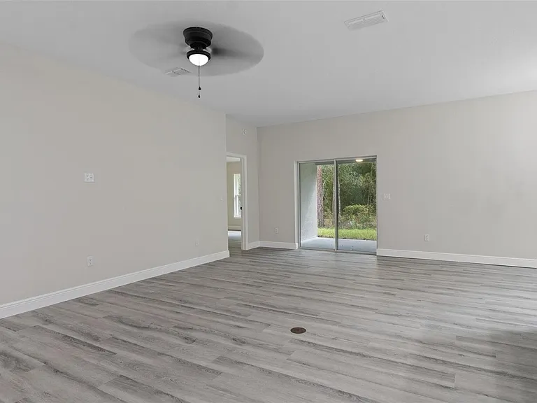 1768 E Bismark St — Photo 11