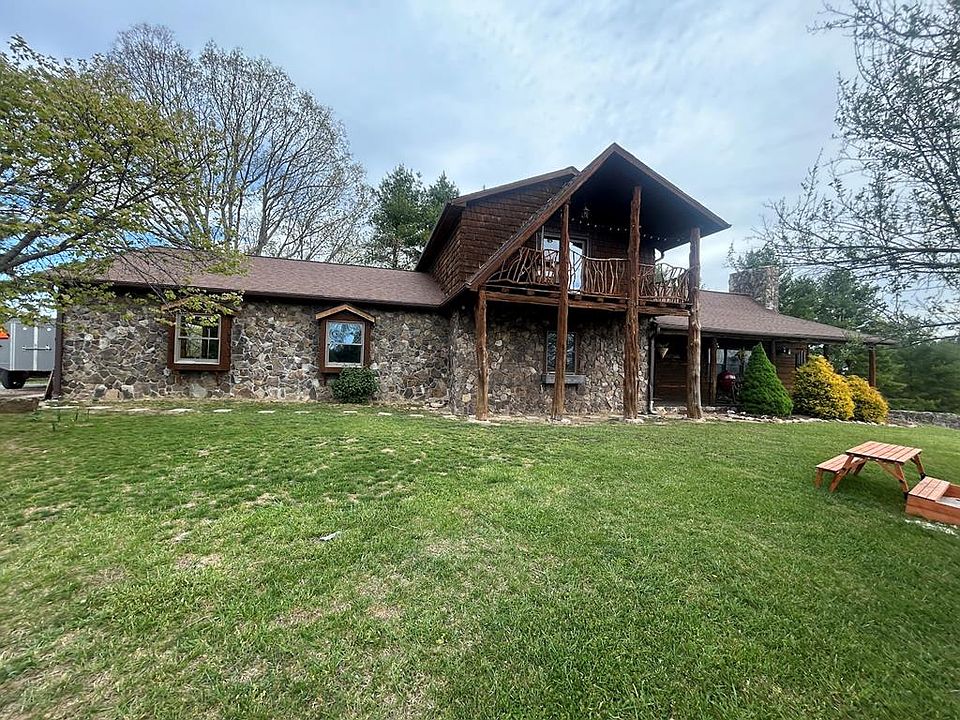 1st image of 974 Huckleberry Rd