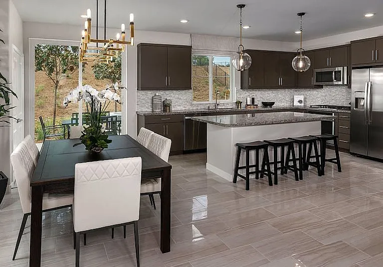 26512 Noble Fir Dr — Photo 2