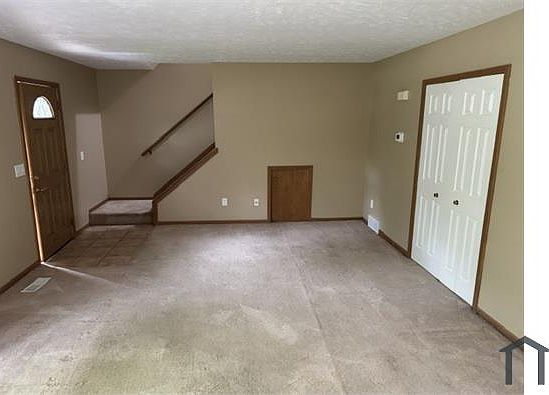 2nd image of 4643 Farley Dr