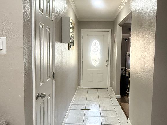 4th image of 11030 Sageheather Dr
