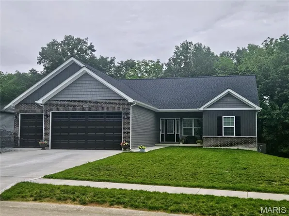 10713 Trenton Ln, Foristell, MO 63348