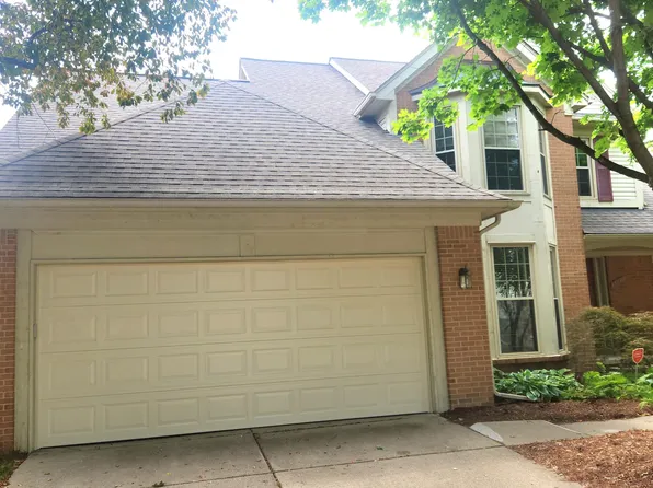 2987 Leslie Park Cir, Ann Arbor, MI 48105