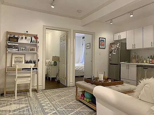 Rented by Compass | media 8