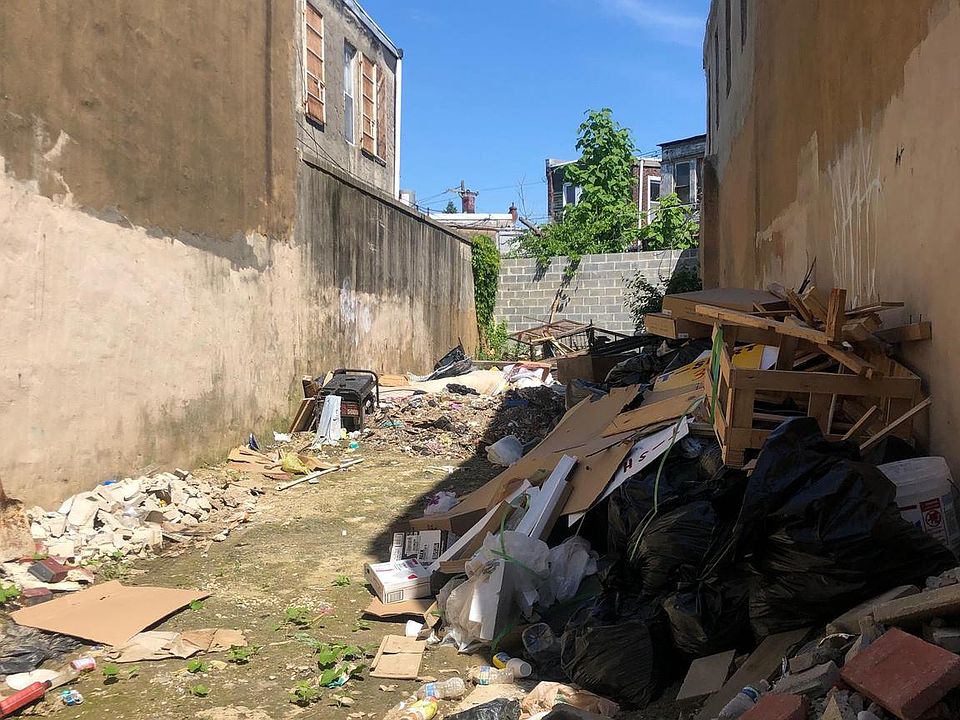 2nd image of 2846 Kensington Ave