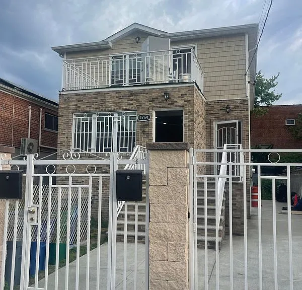 1754 Hammersley Ave — Photo 3