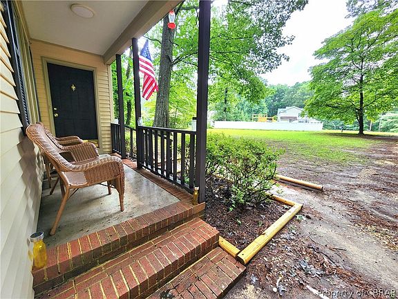5th image of 7249 Deer Run Dr