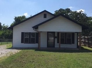 208 N Tenbrook Ave, Shawnee, OK 74801