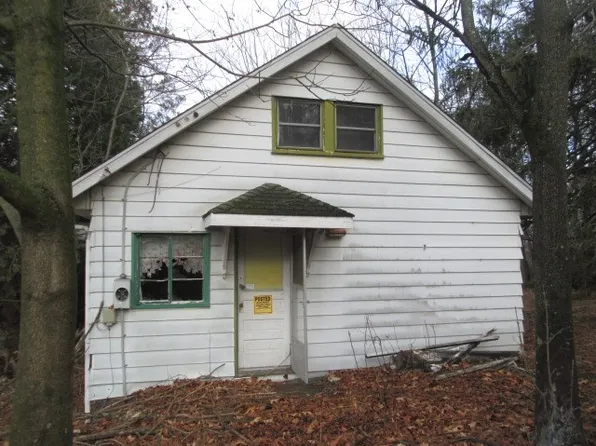 80 Butler Street Ext, Valencia, PA 16059