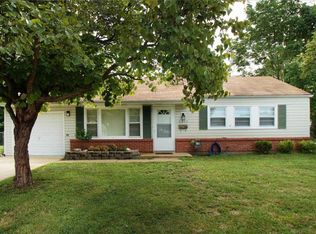 4200 Saint Leonard Ln, Saint Ann, MO 63074