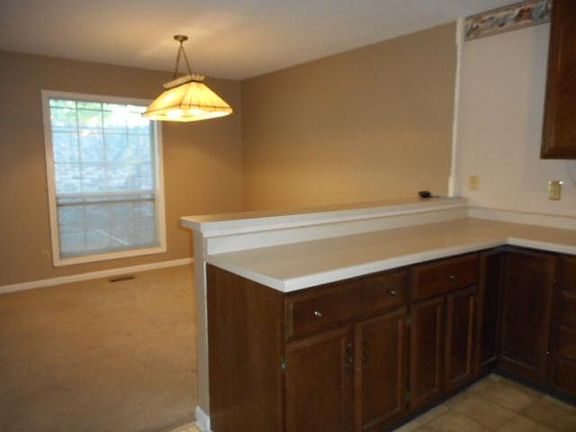 5th image of 674 Francis Avenue Ct