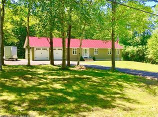 540 Zions Hill Rd, Chesterville, ME 04938