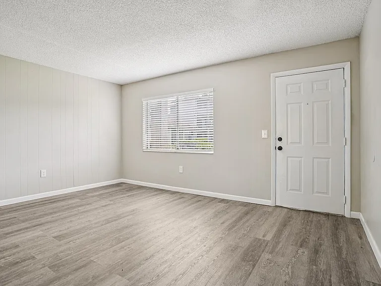 Waterview Crossing Apartments — Photo 13