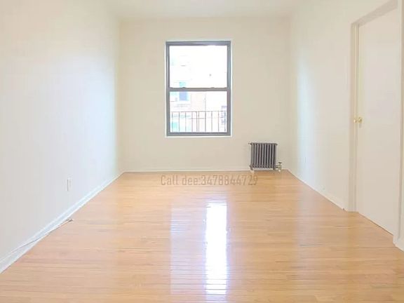 3rd image of 201 W 108th St APT 28