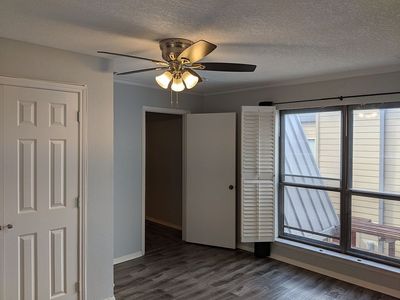 3955 Buena Vista St UNIT A, Dallas, TX, 75204