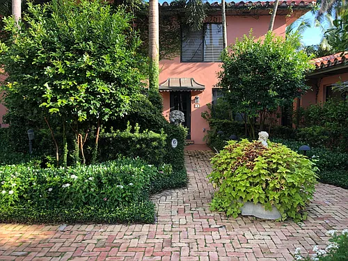 226 Chilean Ave #4 Photo 1