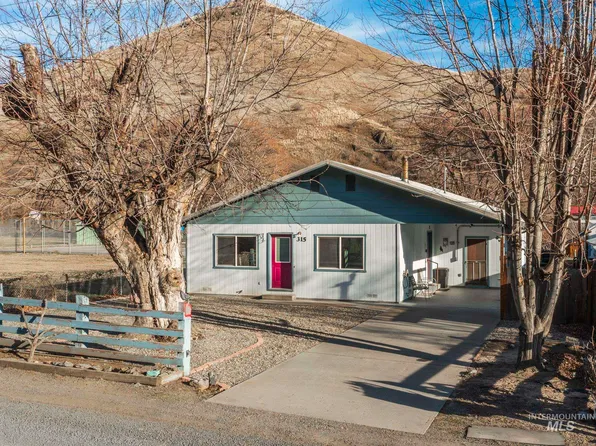 315 River St, White Bird, ID 83554