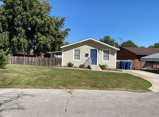 1920 W Louisiana Ave, Chickasha, OK 73018