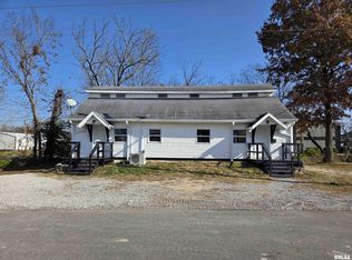 1207 N Market St, Marion, IL 62959