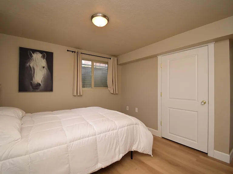 3638 W Jasmine St — Photo 32
